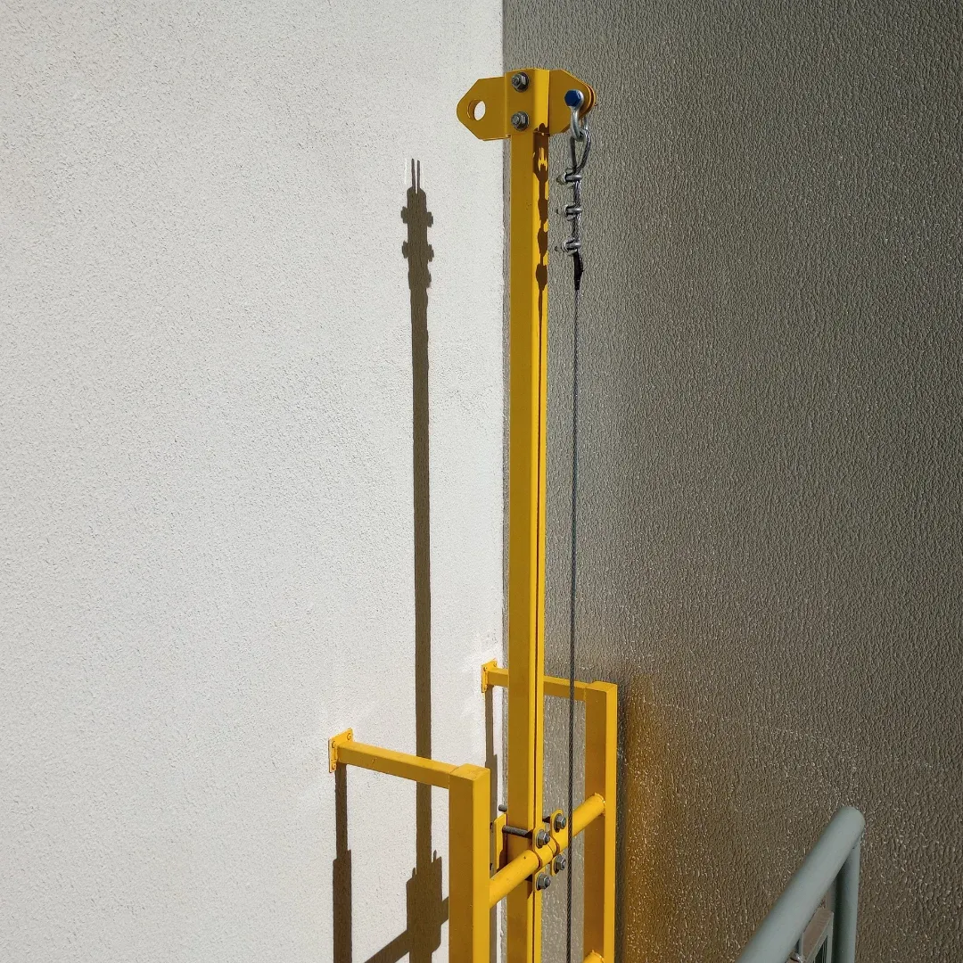 Linha de vida vertical para escadas